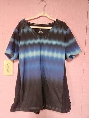 Women’s Koi Tie-Dye V-Neck Scrub Top